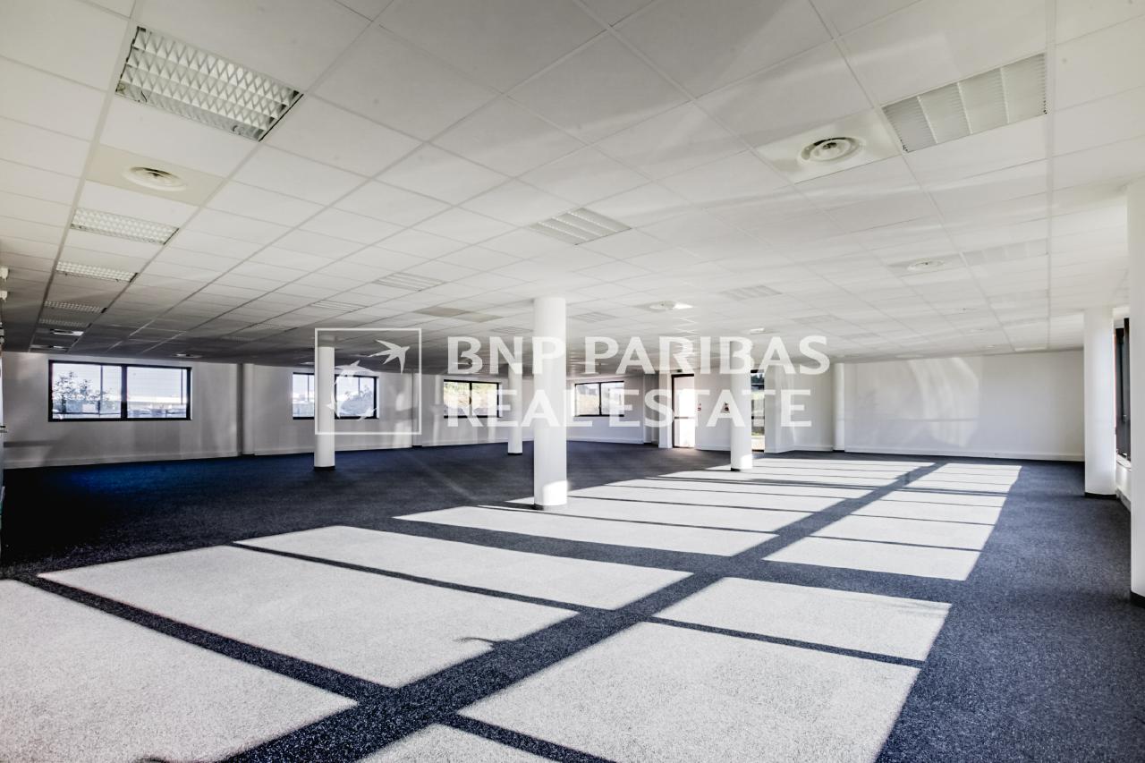 Bureau Aix-en-Provence 377m² Location bureau Aix-en-Provence Bouches-du-Rhône OLBUR2115061 6